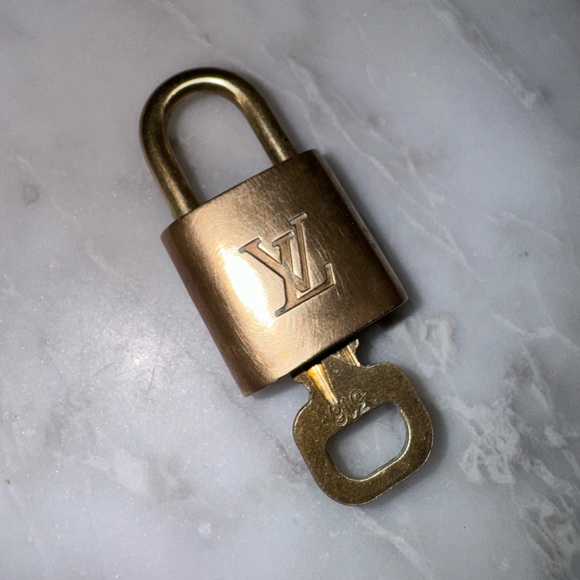 Louis Vuitton Lock and Key - Picture 1 of 5